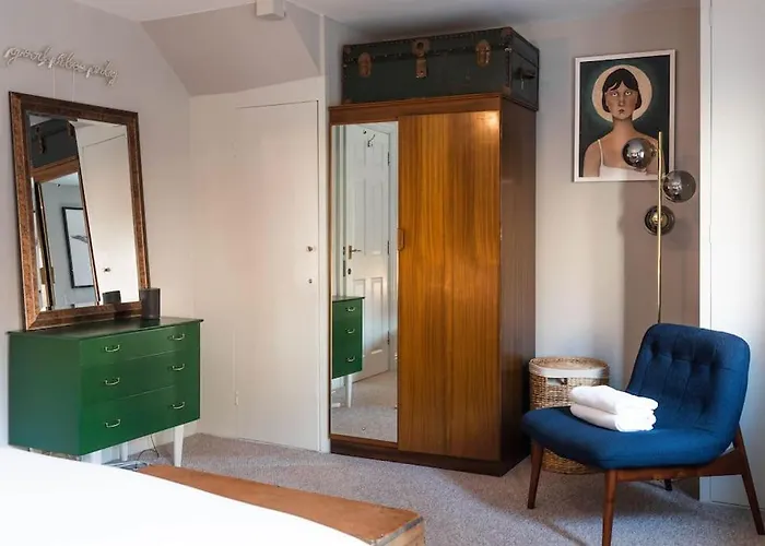 Church House Loft Apartman *